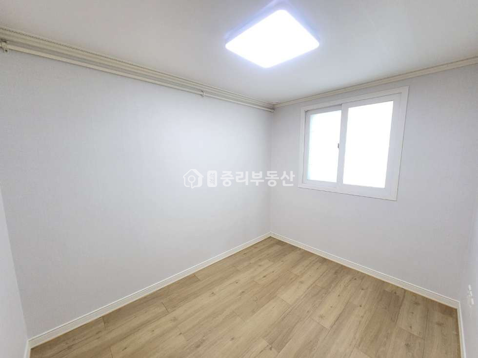 경북 칠곡군 석적읍 중리 184-9 공원뷰 남향 쓰리룸 // 에어컨 2,욕실2 // 깔끔한 화이트톤 인테리어 월세 매물번호 10032 사진 10