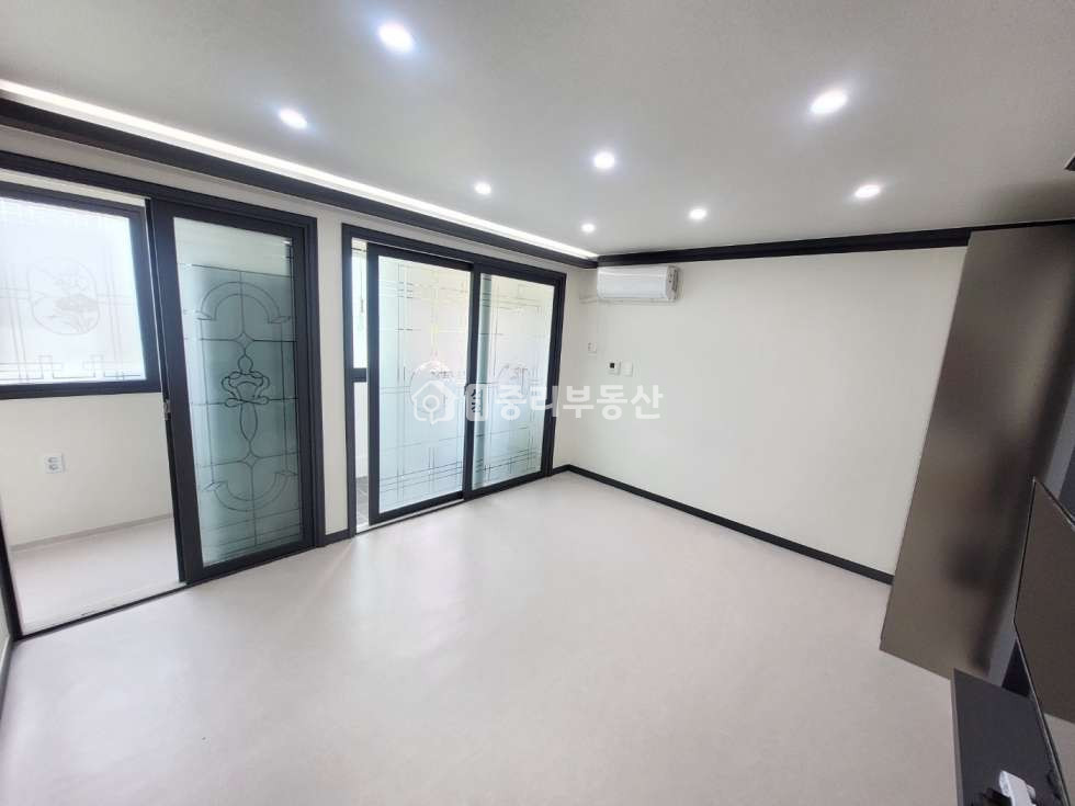 경북 칠곡군 석적읍 중리 261-13 산이 보이는 탁트인 전망!! 남향 원룸입니다~ 월세 매물번호 10076 사진 3
