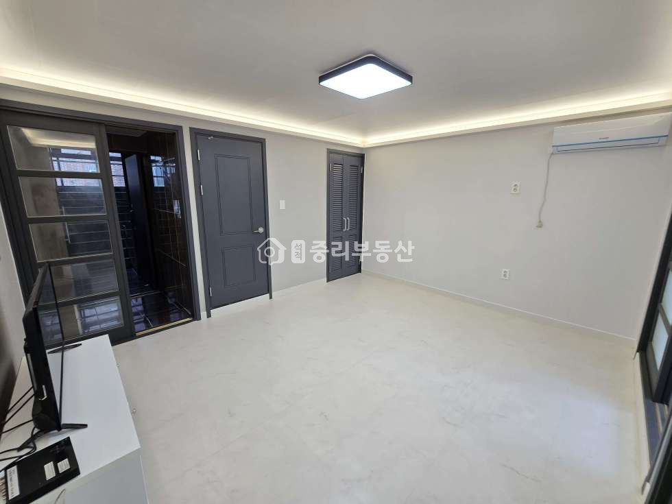 경북 칠곡군 석적읍 중리 262-10 (비체렐리스) 공원앞 건물!! 리모델링해서 깔끔하고 옵션들이 깨끗합니다~ 월세 매물번호 10082 사진 3