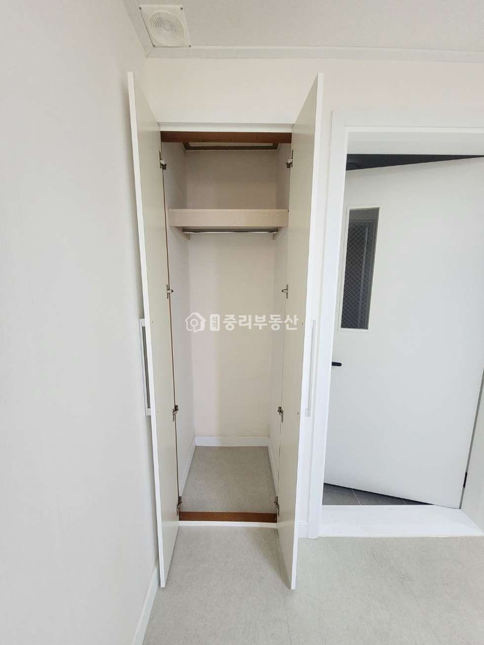 경북 칠곡군 석적읍 중리 241-5 리모델링해서 시설도 옵션도 깔끔한 원룸입니다~ 월세 매물번호 10085 사진 3