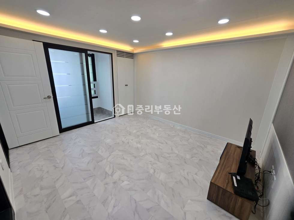 경북 칠곡군 석적읍 중리 260-1 가성비 좋은 부분 수리해서 깔끔한 원룸입니다~ 월세 매물번호 10086 사진 2