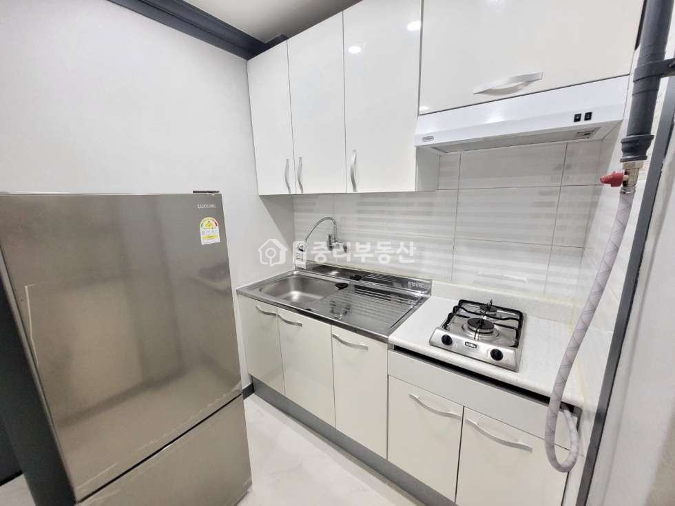경북 칠곡군 석적읍 중리 226-7 산아래 공기좋은 곳~ 바로앞 등산로!! 리모델링한 원룸입니다~ 월세 매물번호 10089 사진 6