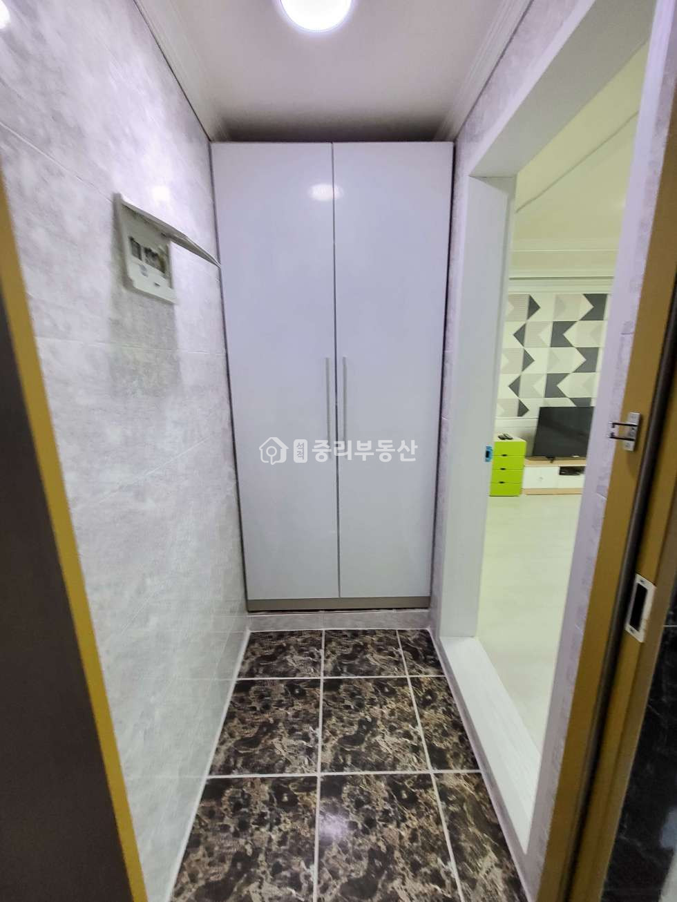 경북 칠곡군 석적읍 중리 184-7 주인이 거주하는 공원앞 깨끗한 미투입니다~ 월세 매물번호 10111 사진 9