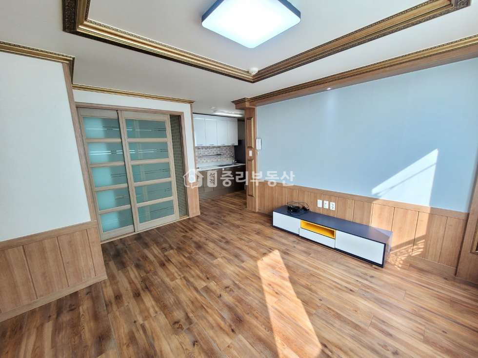 경북 칠곡군 석적읍 중리 115-7 탁트인 전망!! 주차공간 아주 많은 남향 투룸입니다~(2년계약) 월세 매물번호 10115 사진 3