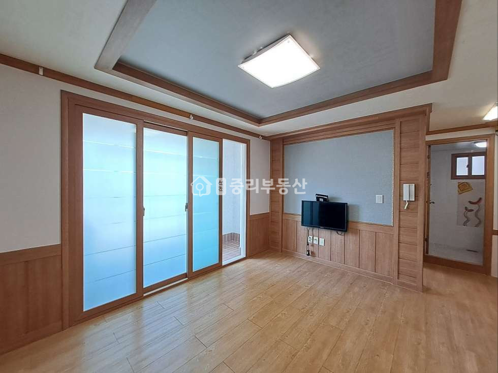 경북 칠곡군 석적읍 중리 170-21 공원앞 건물!! 주차공간도 많은 저렴한 미투입니다~ 월세 매물번호 10122 사진 2