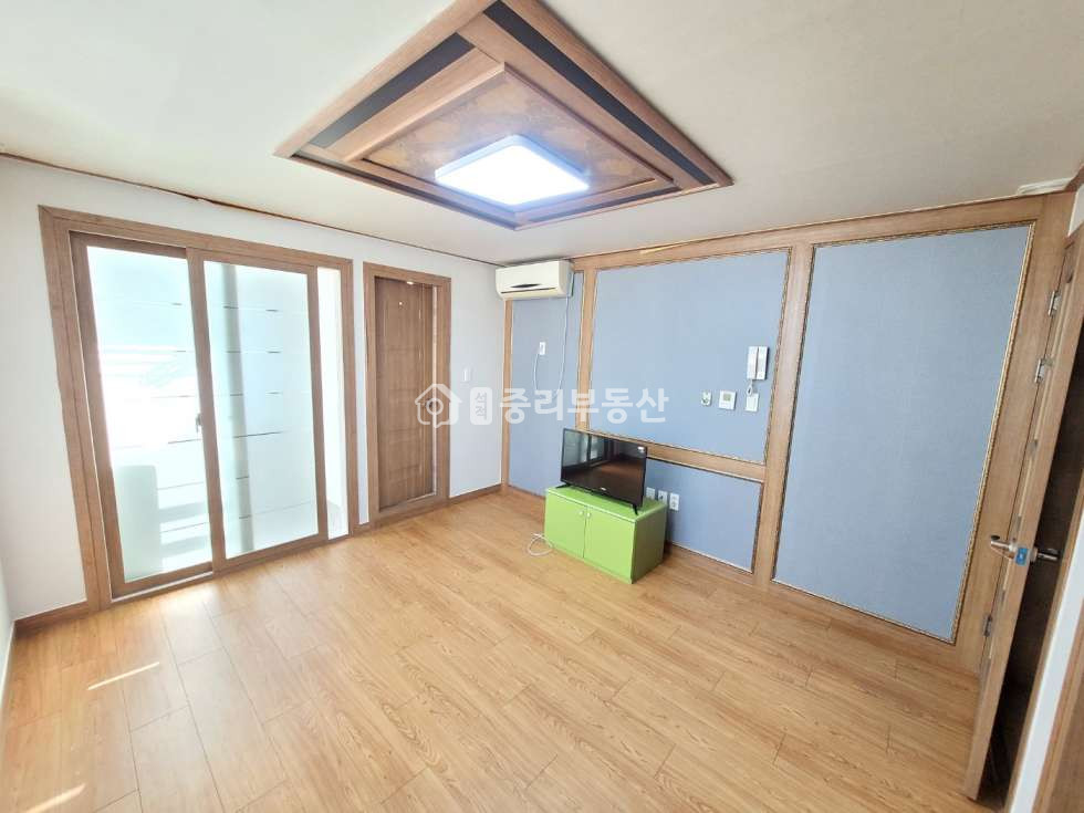 경북 칠곡군 석적읍 중리 184-11 탁트인 공원뷰~ 해잘들고 환기 잘되는 남향 원룸입니다~ 월세 매물번호 10136 사진 1