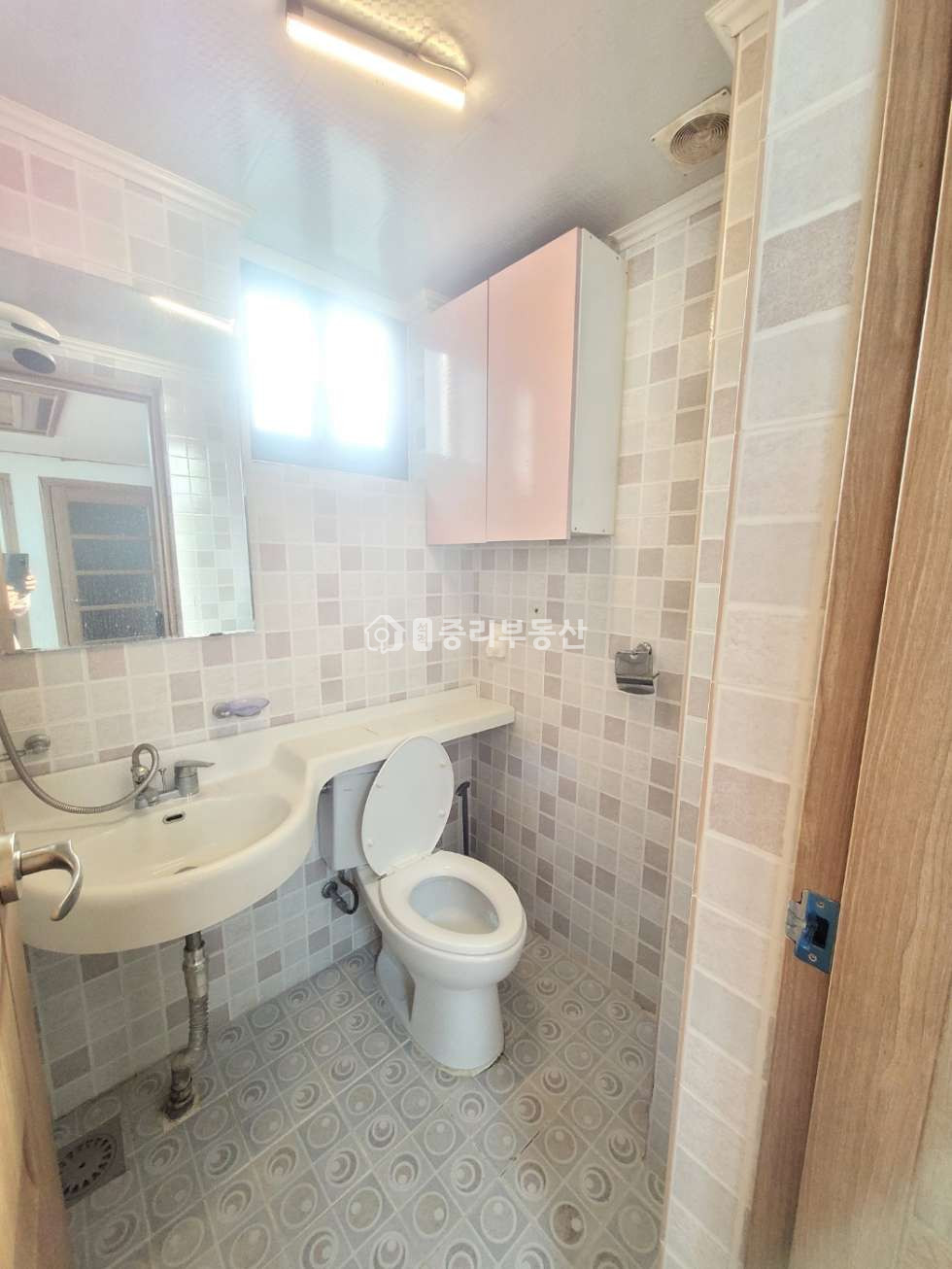 경북 칠곡군 석적읍 중리 184-11 탁트인 공원뷰~ 해잘들고 환기 잘되는 남향 원룸입니다~ 월세 매물번호 10136 사진 5
