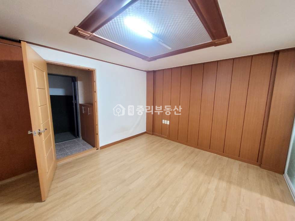 경북 칠곡군 석적읍 중리 213-17 (선경빌) 공원앞 /// 넓은 원룸입니다 월세 매물번호 10158 사진 2