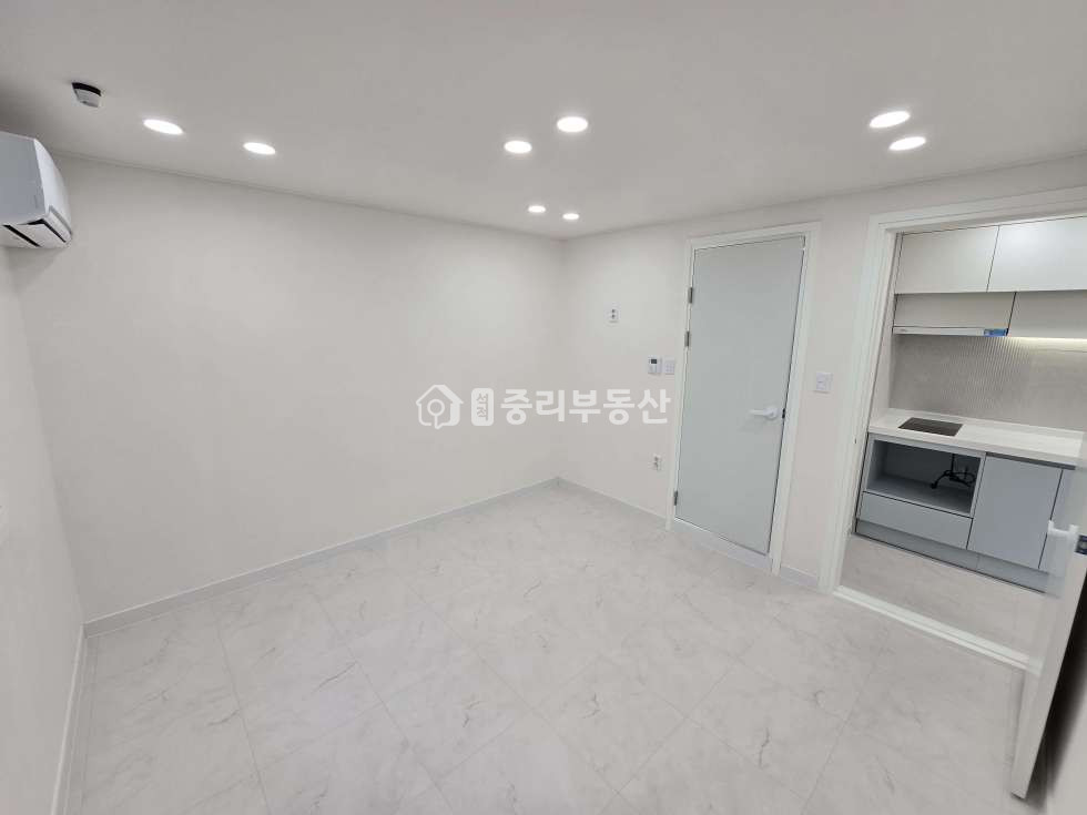 경북 칠곡군 석적읍 중리 241-13 올리모델링 깔끔한 미니투룸 입니다~ 에어컨 2대,건조기 까지 있어요 월세 매물번호 10166 사진 6