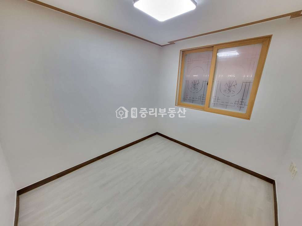 경북 칠곡군 석적읍 중리 190-3 (가우디) 탁트인 공원뷰 ~ 아담해서 저렴한 풀옵션 투룸입니다 월세 매물번호 10172 사진 4