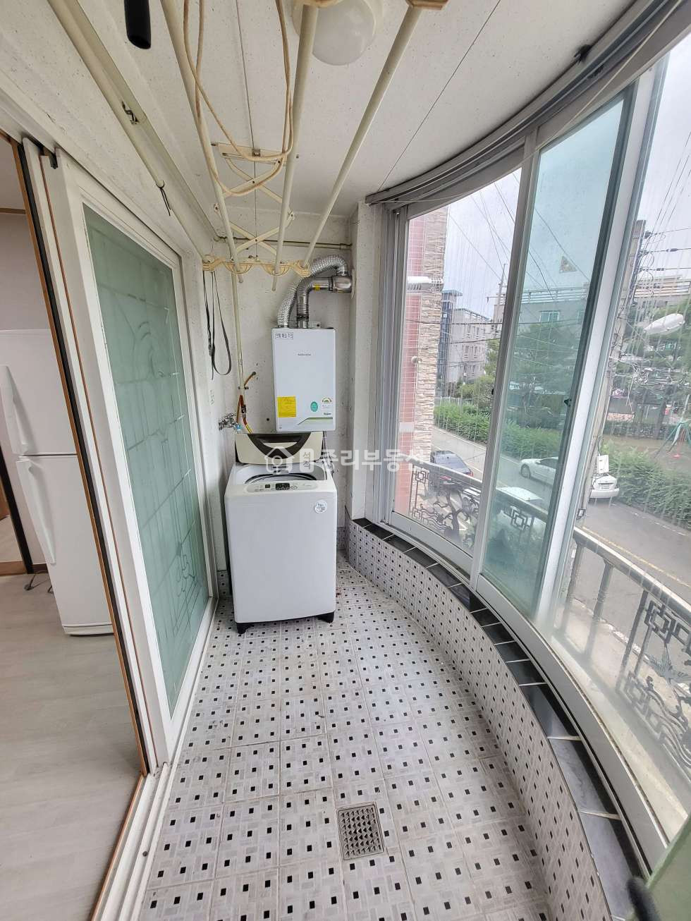 경북 칠곡군 석적읍 중리 190-3 (가우디) 탁트인 공원뷰 ~ 아담해서 저렴한 풀옵션 투룸입니다 월세 매물번호 10172 사진 6