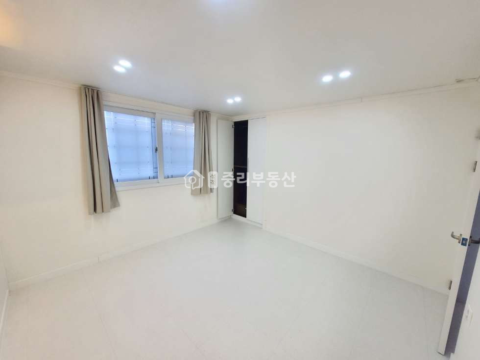 경북 칠곡군 석적읍 중리 249-16 에어컨3개.. 욕실 2개.. 리모델링해서 깨끗한 투룸입니다~ 월세 매물번호 10182 사진 4