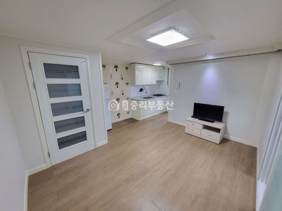 경북 칠곡군 석적읍 중리 236-19 집주인이 거주하여 관리가 잘되는 건물입니다~ 월세 매물번호 10201 사진 1