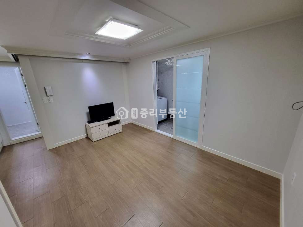 경북 칠곡군 석적읍 중리 236-19 집주인이 거주하여 관리가 잘되는 건물입니다~ 월세 매물번호 10201 사진 2