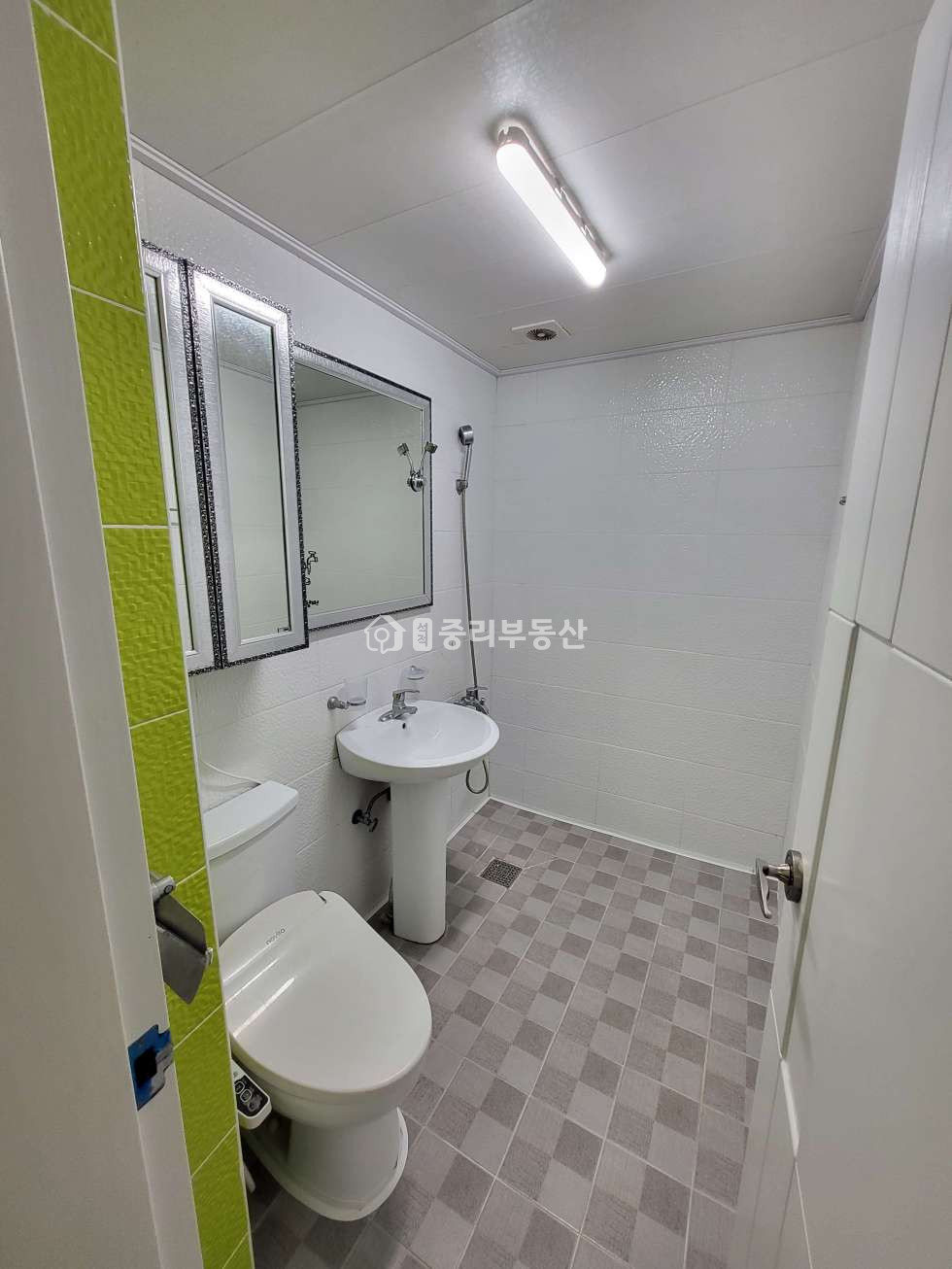경북 칠곡군 석적읍 중리 236-19 집주인이 거주하여 관리가 잘되는 건물입니다~ 월세 매물번호 10201 사진 6
