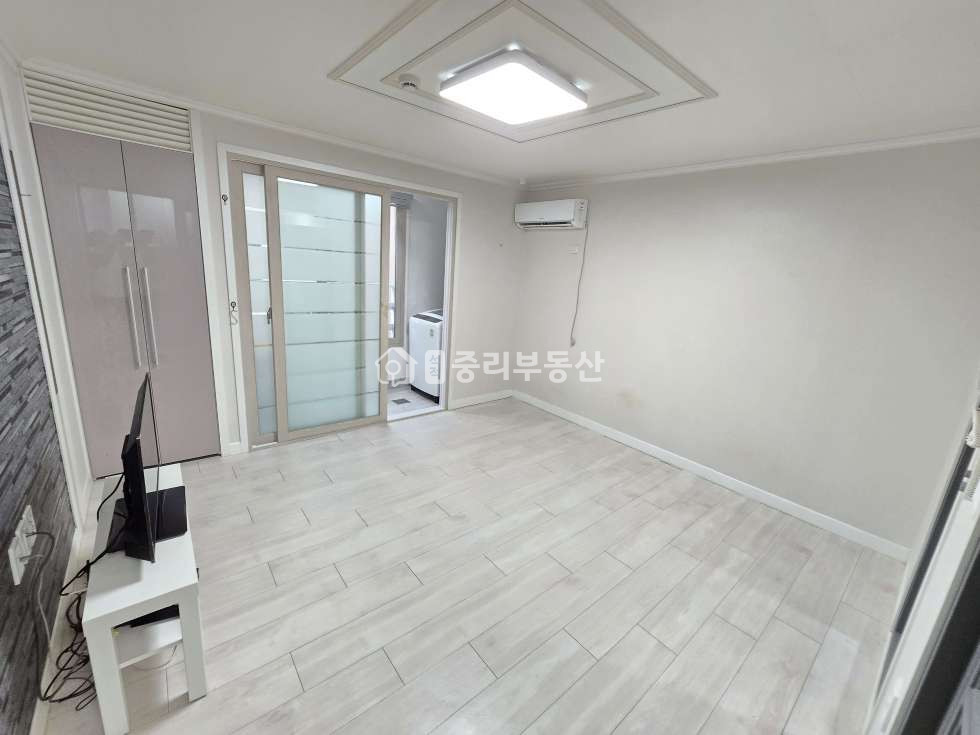 경북 칠곡군 석적읍 남율리 885-4 2017년도 건축한 깔끔한 남향 원룸입니다~ 월세 매물번호 10209 사진 3