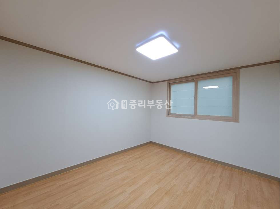 경북 칠곡군 석적읍 남율리 884-3 탁트인뷰~ 거실과 방이 넓은 미투입니다~ 월세 매물번호 10212 사진 8