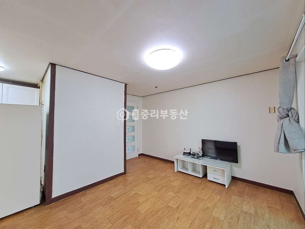 경북 칠곡군 석적읍 중리 154-18 (한빛촌빌라) 도보생활이 용이한 차없는 분에게 맞는 저렴한 투룸입니다~ 월세 매물번호 10254 사진 2