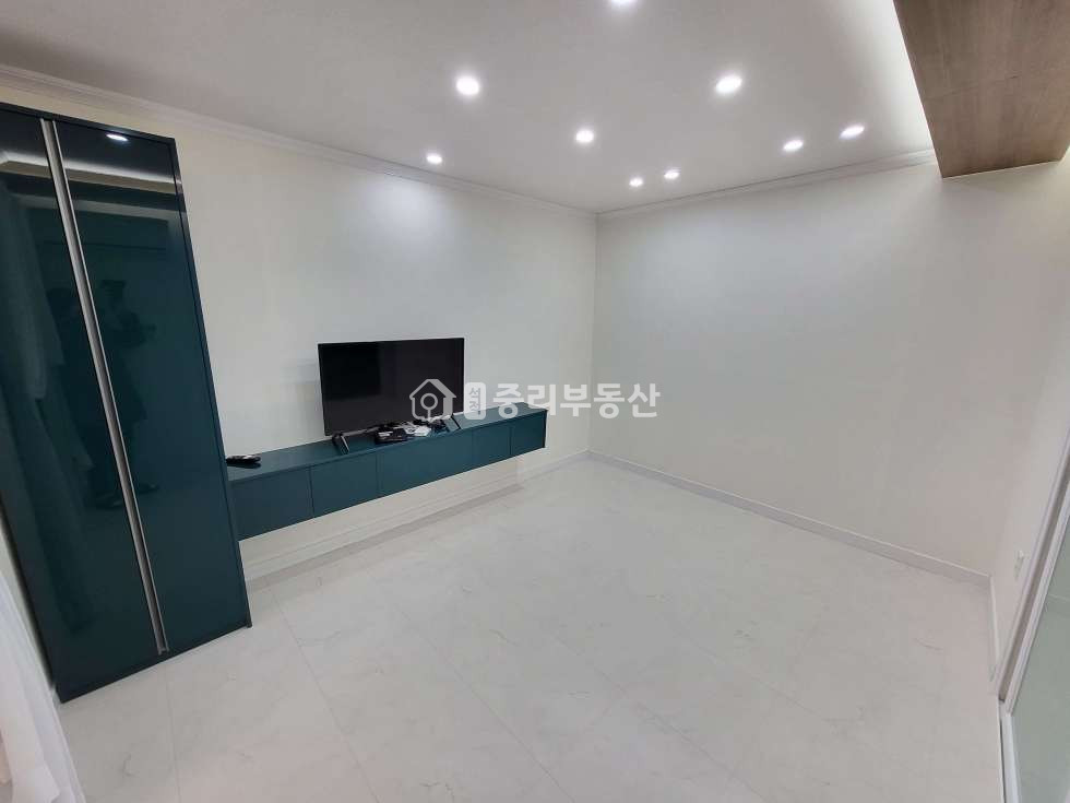 경북 칠곡군 석적읍 중리 236-15 큰 대로변..올 리모델링해서 깔끔하고 옵션 깨끗한 원룸입니다~ 월세 매물번호 10255 사진 2