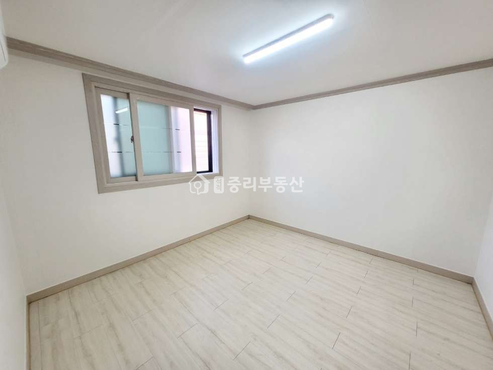 경북 칠곡군 석적읍 중리 207-6 2015년도 건축한 통근버스 타기 좋은 위치의 석적중리 쓰리룸입니다~ 월세 매물번호 10290 사진 9