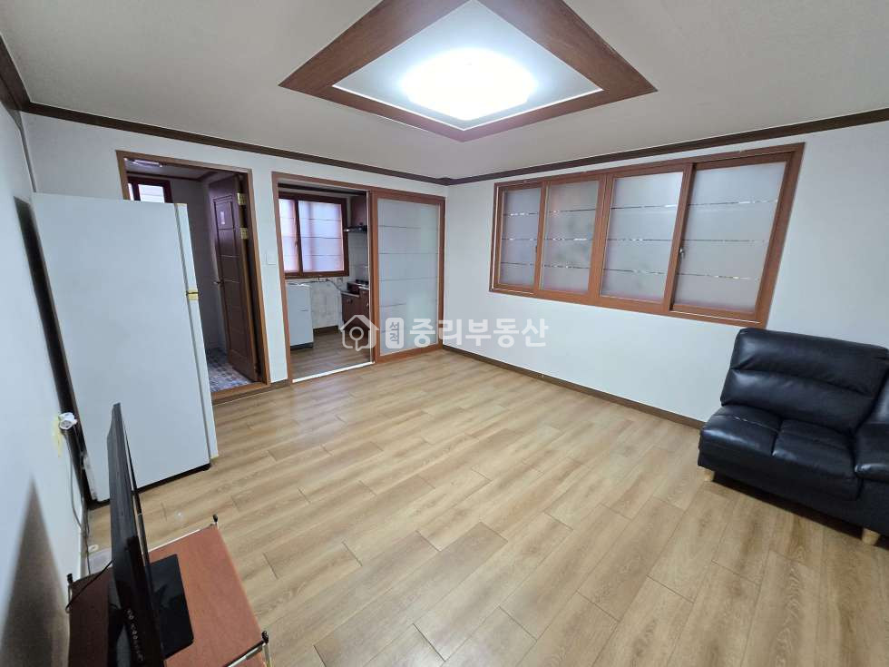 경북 칠곡군 석적읍 중리 213-15 (삼일빌라트) 외국인이 출퇴근하기 좋은 글로벌하우스입니다~ 월세 매물번호 10303 사진 1