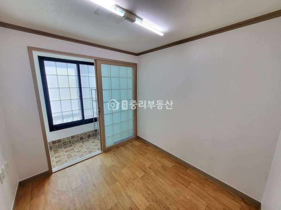 경북 칠곡군 석적읍 중리 646-14 방 3개, 아담해서 저렴한 쓰리룸입니다. 월세 매물번호 10022 사진 9