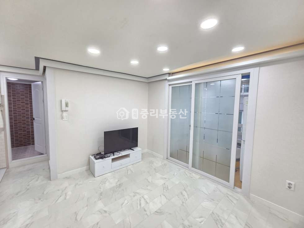 경북 칠곡군 석적읍 중리 236-16 리모델링한 석적미투입니다~ 월세 매물번호 10327 사진 2