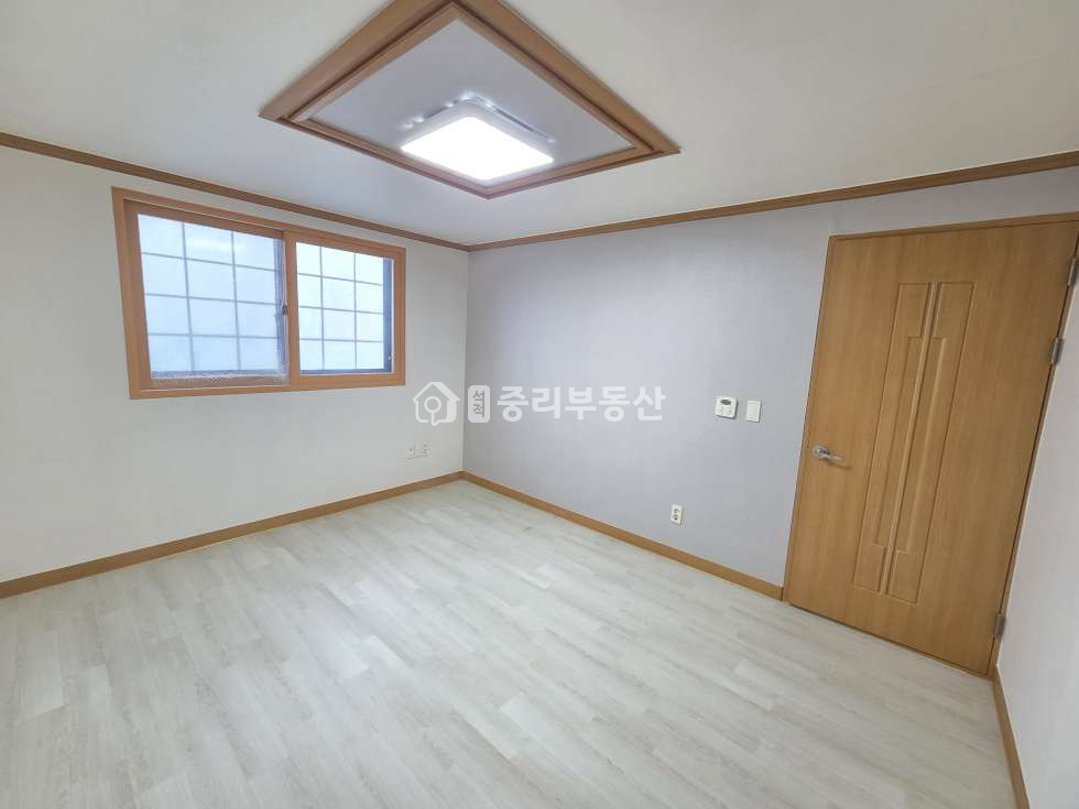 경북 칠곡군 석적읍 중리 226-19 가성비 끝판왕. 공기좋은 곳. 아담한 쓰리룸 월세 매물번호 10364 사진 8