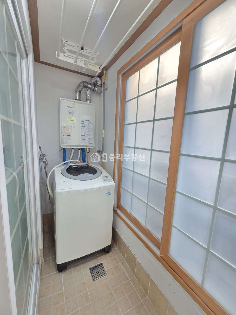 경북 칠곡군 석적읍 중리 226-19 원룸 가격. 층간소음 걱정없는 탑층. 공기좋고 깔끔한 미니투룸 월세 매물번호 10368 사진 6