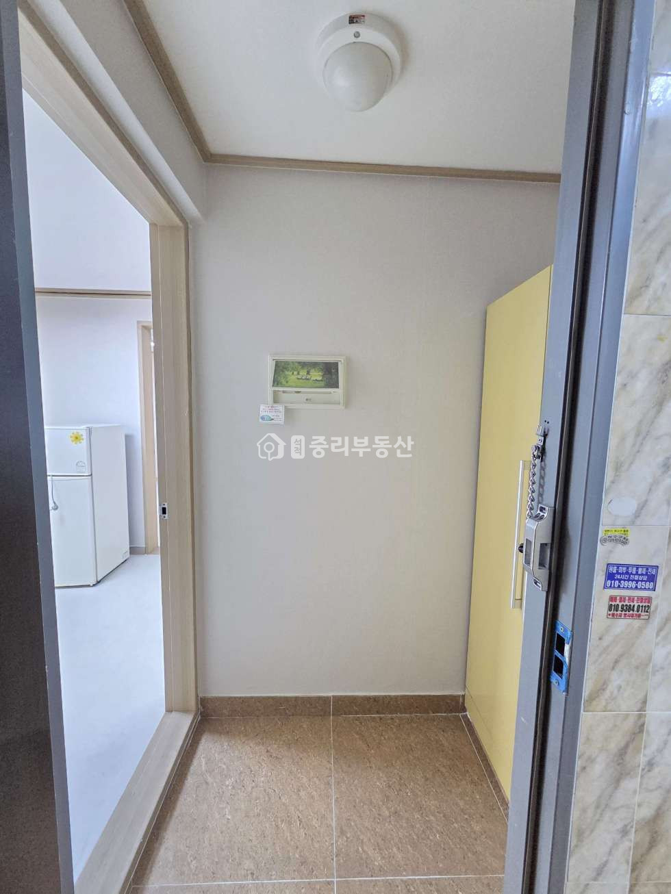 경북 칠곡군 석적읍 중리 229-14 (하늘정원빌) 부분 수리해서 깔끔한 미니투룸입니다. 월세 매물번호 10377 사진 13