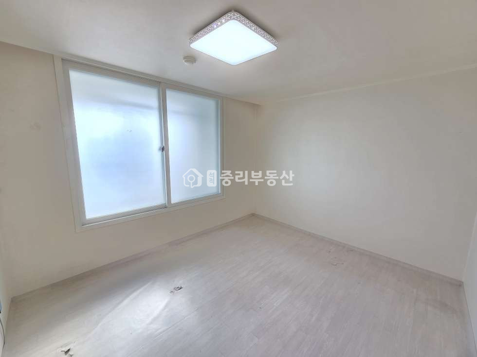경북 칠곡군 석적읍 중리 141 106동 탁트인 전망. 햇살 따뜻한 남향. 로얄층 로얄동. 즉시입주가능 매매 매물번호 10424 사진 9